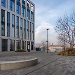 Luxury Oomph Apartamento Praga