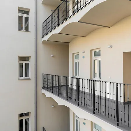 Luxury Oomph Apartamento Praga