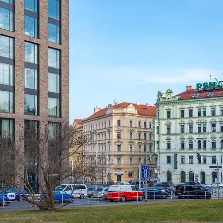 Luxury Oomph Appartement Praag