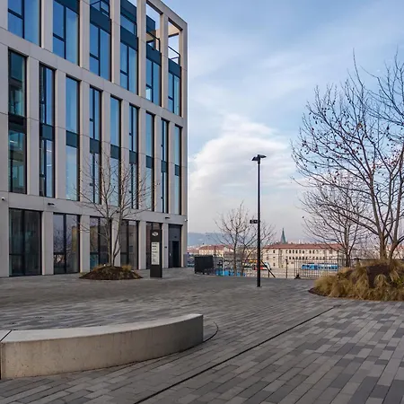 Luxury Oomph Appartement Praag