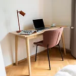 Luxury Oomph Prag
